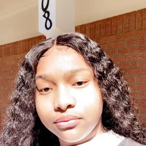 Meet your Posher, Verandaa